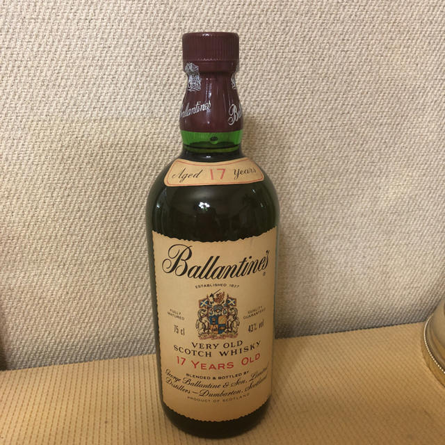 BALLANTYNE CASHMERE(バランタインカシミヤ)のバランタイン 17年 スコッチウイスキー 食品/飲料/酒の酒(ウイスキー)の商品写真