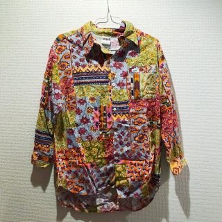 ゲス(GUESS)のGUESS エスニック柄シャツ(シャツ/ブラウス(長袖/七分))