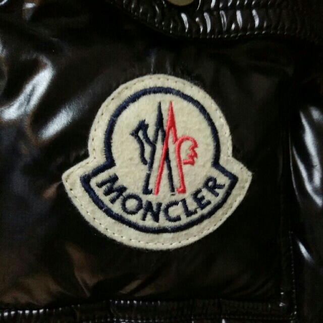 MONCLER(モンクレール)の本物モンクレールK2 メンズのジャケット/アウター(ダウンジャケット)の商品写真