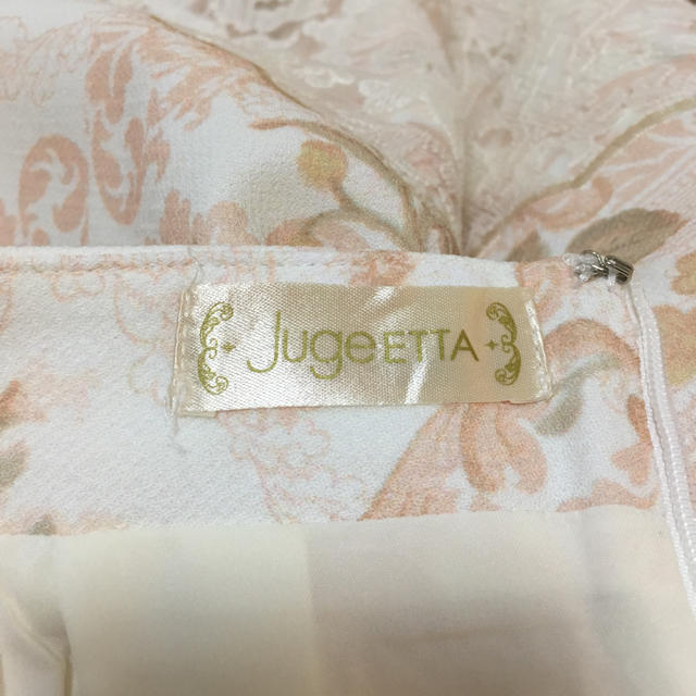 JugeETTA(ジュジュエッタ)のmilky♡様専用 JugeETTA 花柄スカート リズリサ アンクルージュ レディースのスカート(ひざ丈スカート)の商品写真