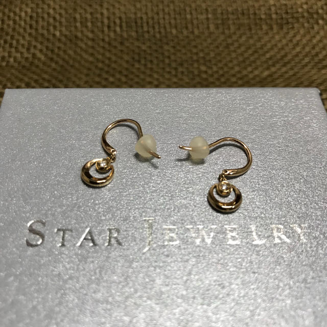 STAR JEWELRY(スタージュエリー)のSTAR JEWELRY K10 ピアス レディースのアクセサリー(ピアス)の商品写真