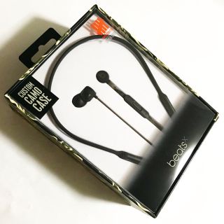 アンディフィーテッド(UNDEFEATED)のBeats X / Undefeated イヤフォン(ヘッドフォン/イヤフォン)