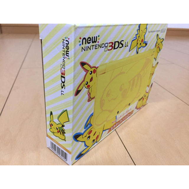 ニンテンドー3DS(ニンテンドー3DS)のnew nintendo 3ds ll 新品未開封 エンタメ/ホビーのゲームソフト/ゲーム機本体(携帯用ゲーム機本体)の商品写真