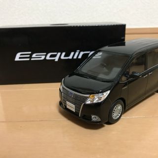 トヨタ(トヨタ)のミニカー  トヨタ エスクァイア 《非売品》値引き中！(ミニカー)