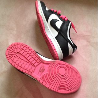 ナイキ(NIKE)のNIKE スニーカー(スニーカー)