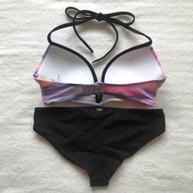 □新品□PINK(ピンク)プランジタイダイトップスレースアップボトム