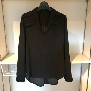 ゲス(GUESS)のGUESS レディース ブラック シャツ XS(シャツ/ブラウス(長袖/七分))