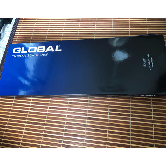 GLOBAL(グローバル)のGLOBAL グローバル包丁 ステンレス 三徳3点セット インテリア/住まい/日用品のキッチン/食器(調理道具/製菓道具)の商品写真