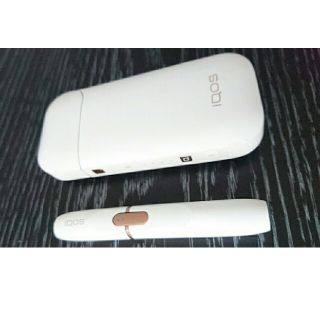 アイコス(IQOS)のアイコス本体【ホワイト】(タバコグッズ)