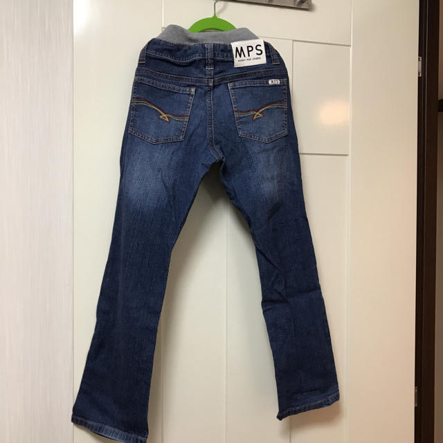 MPS(エムピーエス)の値下げ！MPS140サイズ ジーパン キッズ/ベビー/マタニティのキッズ服男の子用(90cm~)(パンツ/スパッツ)の商品写真