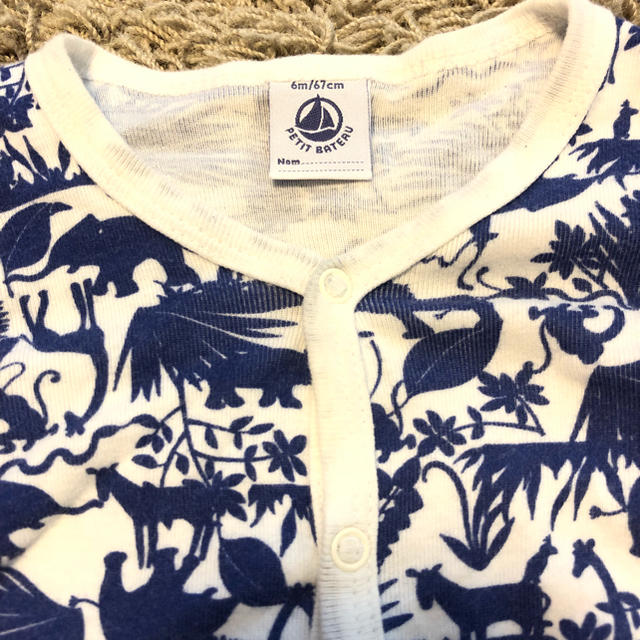 PETIT BATEAU(プチバトー)のPETITBATEAU プチバトー サファリ柄カバーオール 6m キッズ/ベビー/マタニティのベビー服(~85cm)(カバーオール)の商品写真