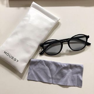 マウジー(moussy)のカラーサングラス(サングラス/メガネ)