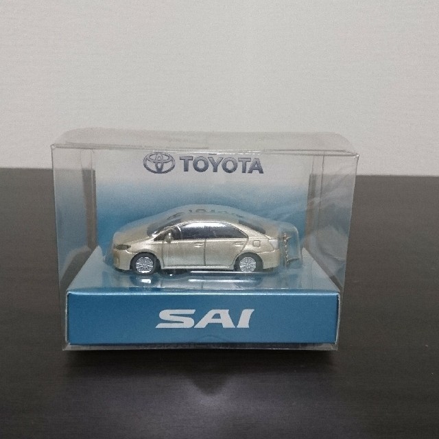 トヨタ(トヨタ)の非売品 SAI (サイ) ミニカ  プルバックカー エンタメ/ホビーのおもちゃ/ぬいぐるみ(ミニカー)の商品写真