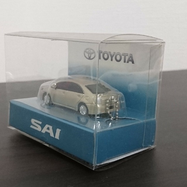 トヨタ(トヨタ)の非売品 SAI (サイ) ミニカ  プルバックカー エンタメ/ホビーのおもちゃ/ぬいぐるみ(ミニカー)の商品写真