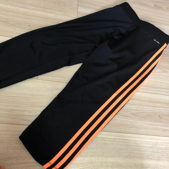 adidas(アディダス)のアディダス ジャージ ズボンのみ 160 キッズ/ベビー/マタニティのキッズ服男の子用(90cm~)(パンツ/スパッツ)の商品写真