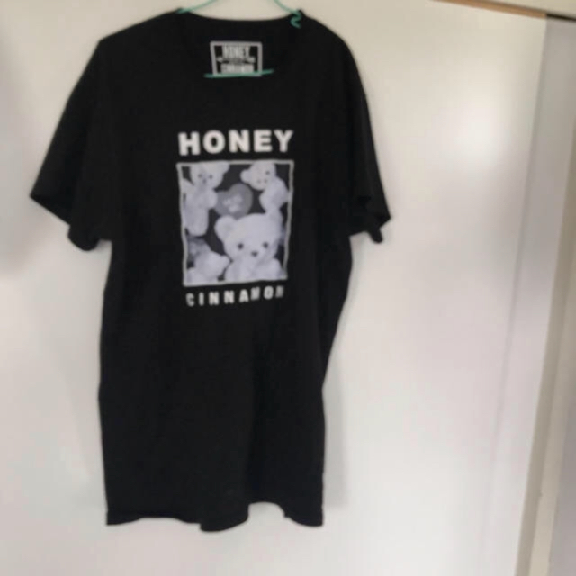 Honey Cinnamon(ハニーシナモン)の専用出品 ハニーシナモン うさぎ BIG Tシャツ HUG ME  レディースのトップス(Tシャツ(半袖/袖なし))の商品写真