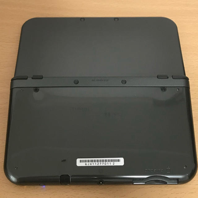 ニンテンドー3DS(ニンテンドー3DS)のNEW ニンテンドー3DS LL エンタメ/ホビーのゲームソフト/ゲーム機本体(携帯用ゲーム機本体)の商品写真