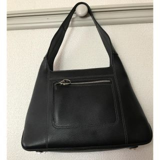 サルヴァトーレフェラガモ(Salvatore Ferragamo)の美品 ☆ フェラガモ ショルダーバック (ショルダーバッグ)