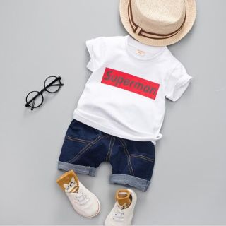 ザラキッズ(ZARA KIDS)の【新品】supermanTシャツ&デニム風パンツセット(Tシャツ/カットソー)