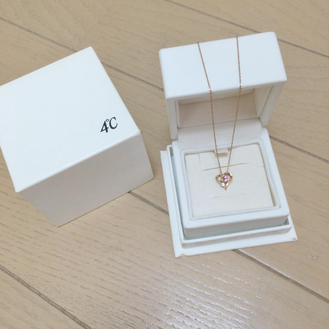 4℃(ヨンドシー)の4°c♡ネックレス レディースのアクセサリー(ネックレス)の商品写真