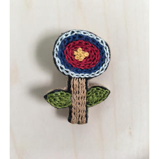 ミナペルホネン(mina perhonen)の機織り様専用 お花のブローチ(ブローチ/コサージュ)