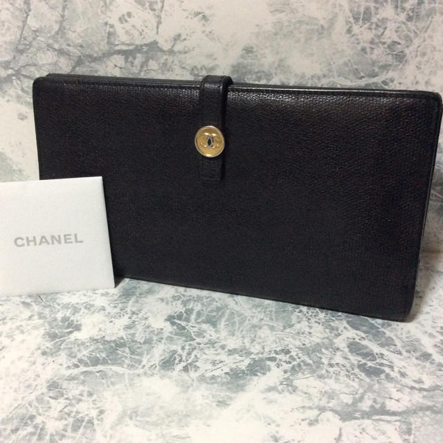 CHANEL(シャネル)の正規品/CHANEL/シャネル/ココボタン/キャビアスキン/長財布 レディースのファッション小物(財布)の商品写真