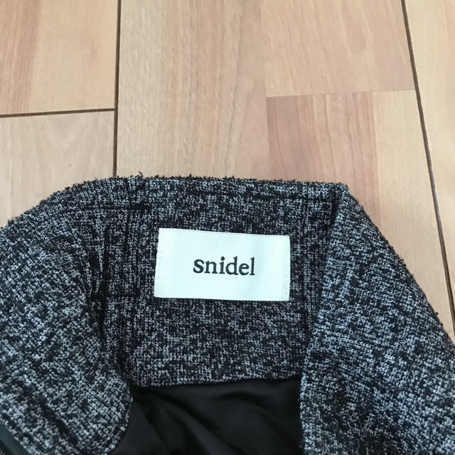 SNIDEL(スナイデル)のスナイデル ひざ丈タイトスカート サイズ1 レディースのスカート(ひざ丈スカート)の商品写真