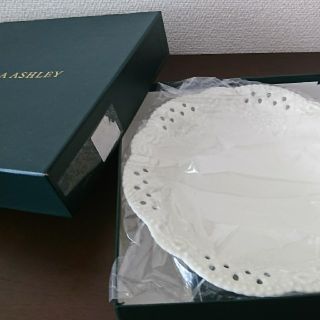 ローラアシュレイ(LAURA ASHLEY)のLAURA ASHLEY サラダ用皿(食器)