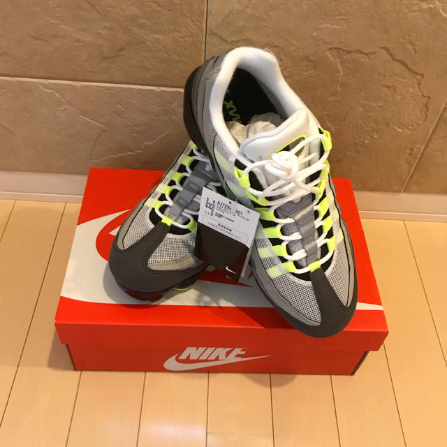 AIRVAPORMAX95 "NEON YELLOW" 【27.5cm】