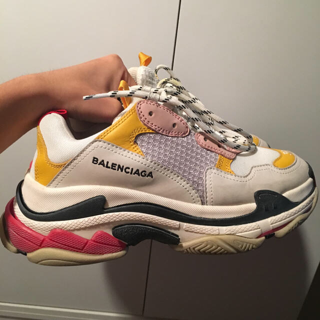 BALENCIAGA BAG(バレンシアガバッグ)のbalenciaga  triple s  メンズの靴/シューズ(スニーカー)の商品写真