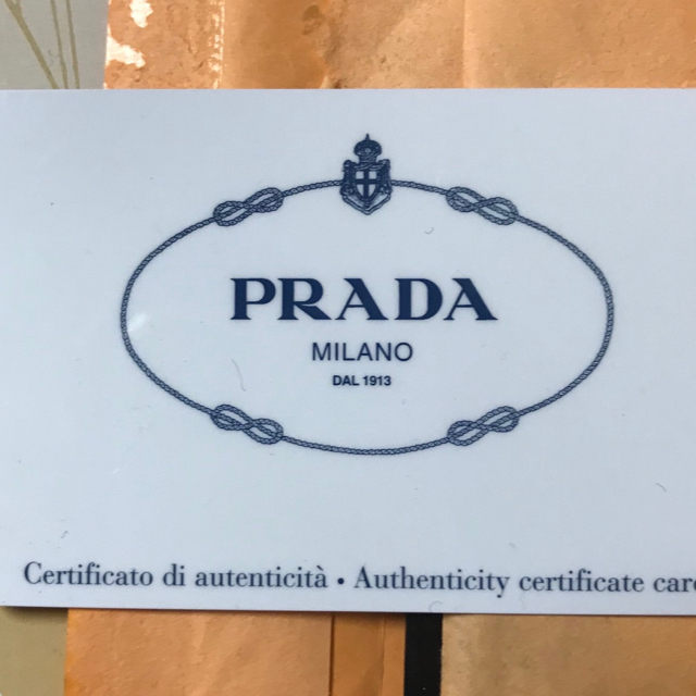 プラダ PRADA キーケース 新古品 未使用 3
