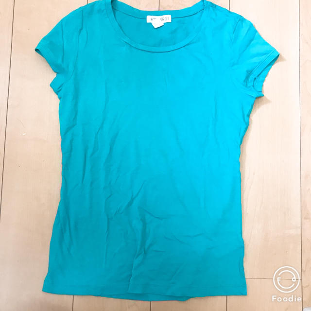 FOREVER 21(フォーエバートゥエンティーワン)のForever21❁Ladies BASICTシャツ レディースのトップス(Tシャツ(半袖/袖なし))の商品写真