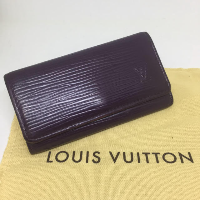 LOUIS VUITTON(ルイヴィトン)のHeart_hearts様 レディースのファッション小物(キーケース)の商品写真