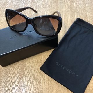 ジバンシィ(GIVENCHY)のGIVENCHY サングラス レディース(サングラス/メガネ)