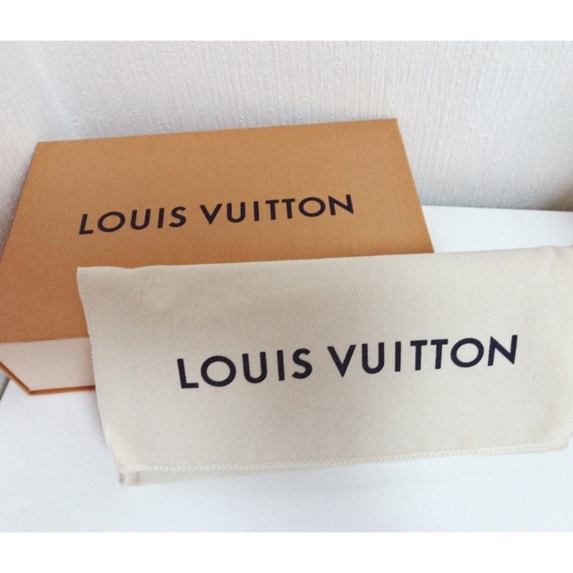 LOUIS VUITTON(ルイヴィトン)のアンプラント 長財布 美品 レディースのファッション小物(財布)の商品写真