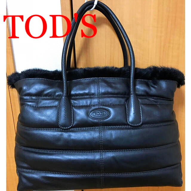 ???? TOD’S   トッズ ????  ラビットファー  素敵トート  黒 ????39▽