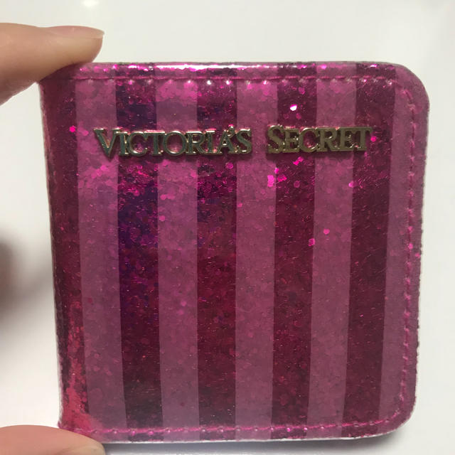 Victoria's Secret(ヴィクトリアズシークレット)のビクトリアシークレット♡鏡♡ミラー レディースのファッション小物(ミラー)の商品写真