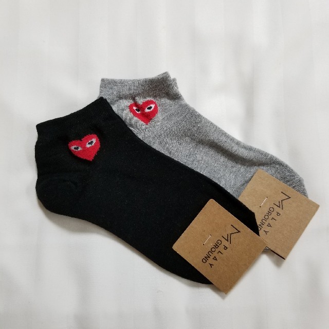 BLACK COMME des GARCONS(ブラックコムデギャルソン)のロゴ靴下 レディースのレッグウェア(ソックス)の商品写真