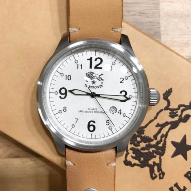 新品 イルビゾンテ 時計 ヌメ革 ベルト 腕時計 ブランド レザー ウォッチ 白 | フリマアプリ ラクマ