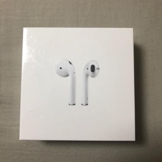 アップル(Apple)のApple AirPods 新品未開封(ヘッドフォン/イヤフォン)