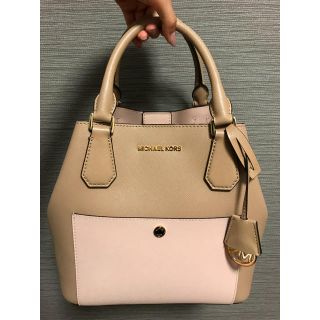 マイケルコース(Michael Kors)のマイケルコース ベージュ ハンドバッグ(ハンドバッグ)