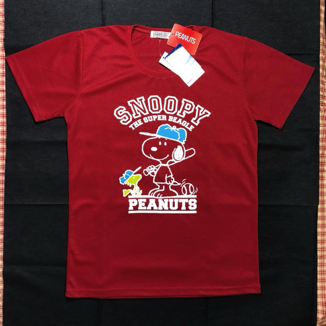 SNOOPY(スヌーピー)の【新品】メッシュ素材のTシャツ【スヌーピー】 レディースのトップス(Tシャツ(半袖/袖なし))の商品写真