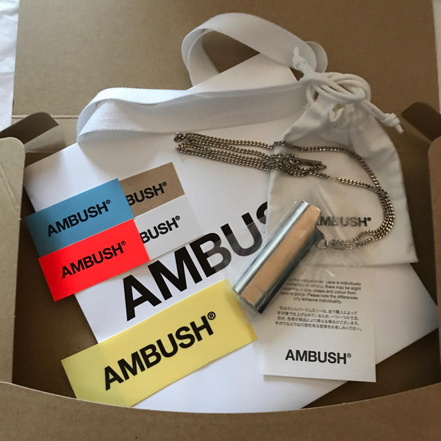 AMBUSH(アンブッシュ)のシールステッカーショッパー付！AMBUSH ライタケース ネックレス  メンズのアクセサリー(ネックレス)の商品写真