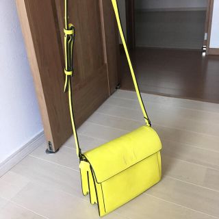 ザラ(ZARA)のZARA イエローバッグ(ショルダーバッグ)