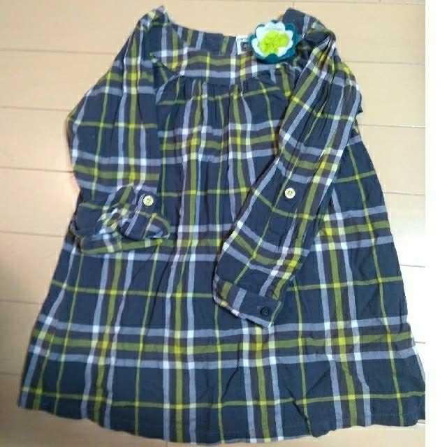 carter's(カーターズ)のカーターズ　長袖シャツ　100 キッズ/ベビー/マタニティのキッズ服女の子用(90cm~)(Tシャツ/カットソー)の商品写真