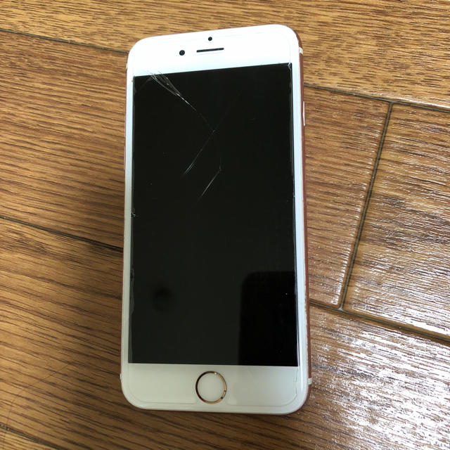 Apple(アップル)のiPhone6S ROSE GOLD 64GB simフリー スマホ/家電/カメラのスマートフォン/携帯電話(スマートフォン本体)の商品写真