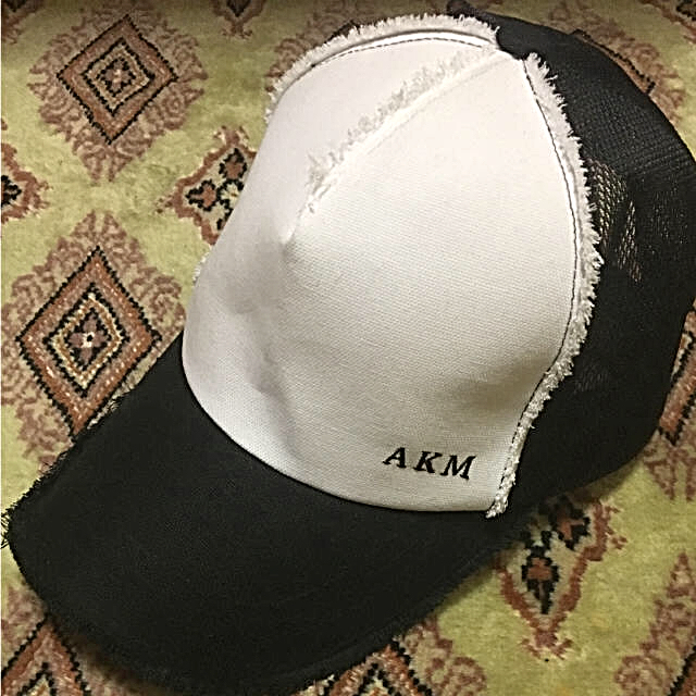 AKM(エイケイエム)のAKM キャップ メンズの帽子(キャップ)の商品写真