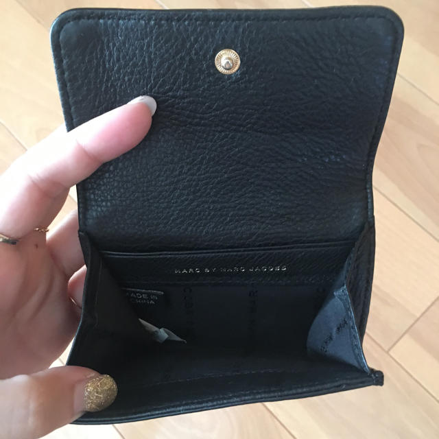 MARC BY MARC JACOBS(マークバイマークジェイコブス)のマークジェイコブス カードケース レディースのファッション小物(名刺入れ/定期入れ)の商品写真