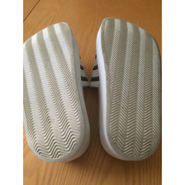 adidas(アディダス)の☆adidas アディダス アディレッタ プラットフォーム サンダル 23.5 レディースの靴/シューズ(サンダル)の商品写真