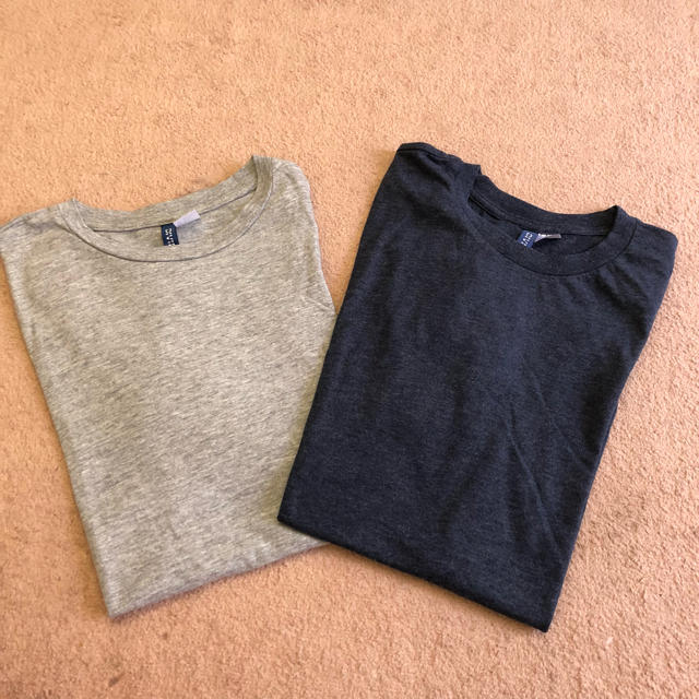 H&M(エイチアンドエム)のH&M 無地T 2枚セット メンズのトップス(Tシャツ/カットソー(半袖/袖なし))の商品写真